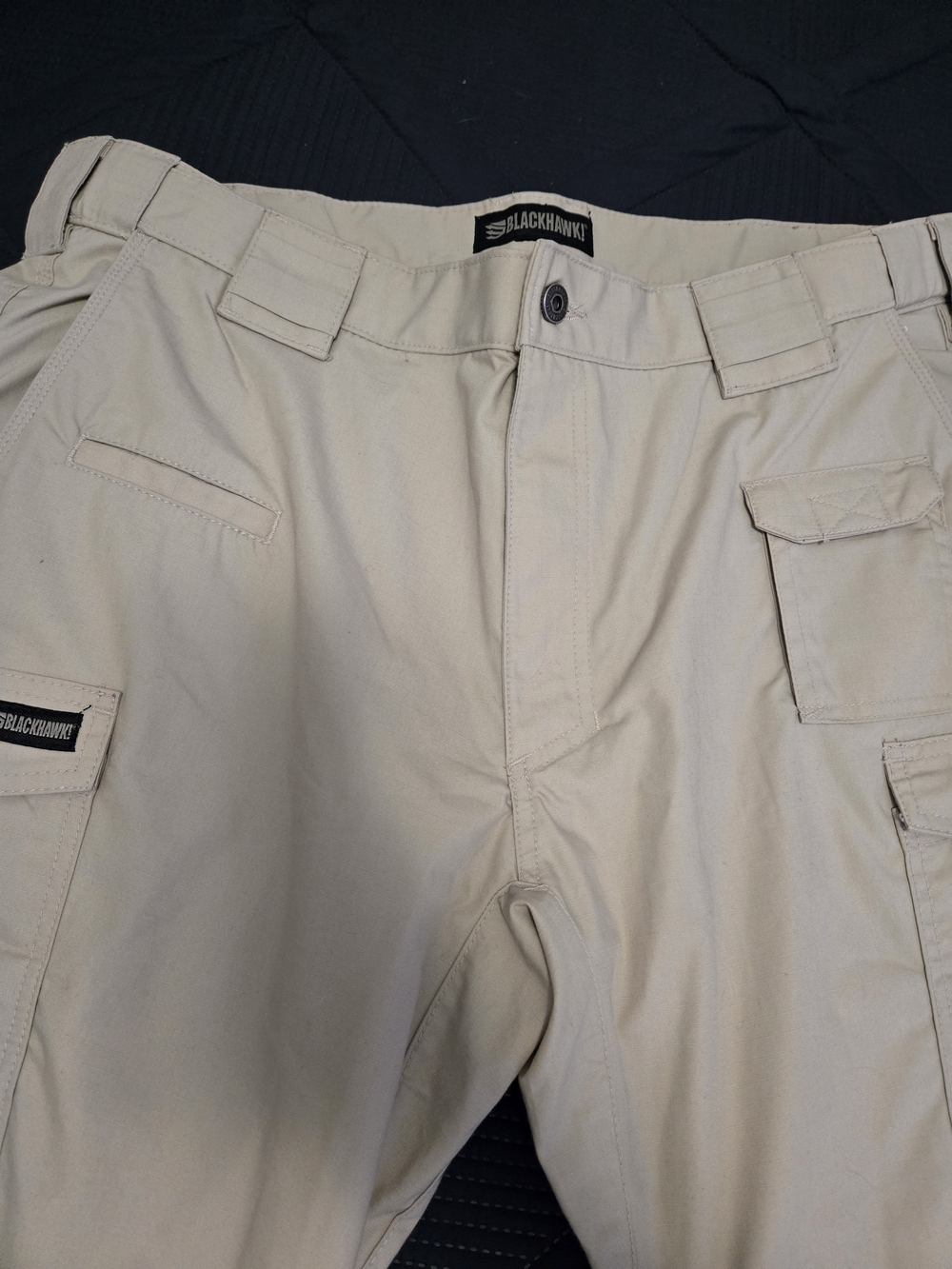 Blackhawk Tatical Men's Sandstone Cargo Pants – Utility Pockets & Rugged Comfort - Picture 5 of 8